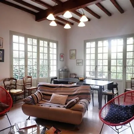 House - Parc De : Maison Au Calme Proximite Commerce Et Plage Hébergement de vacances